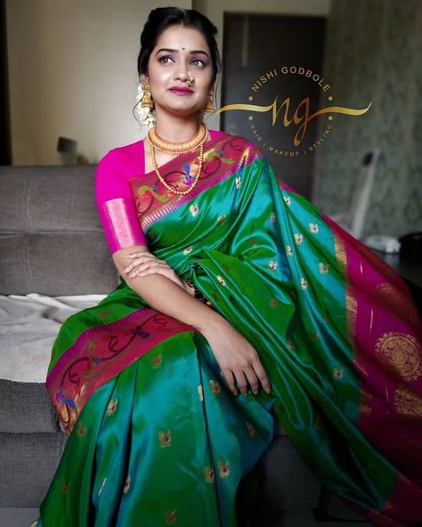 Hruta Durgule, Maharashtrian Saree, Simple Saree Designs, Indian Sari Dress, Silk Sarees Online Shopping, Pattu Saree Blouse Designs, Film Fashion, Saree Blouse Neck Designs, Indian Bride Outfits