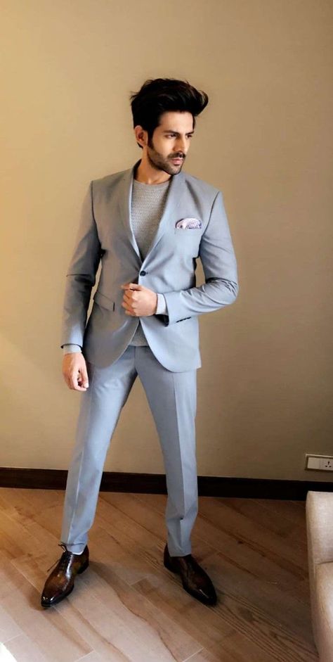 [Promotion] 35 Must Have Blazer For Men Wedding Reception Tips You Have To Try This Spring #blazerformenweddingreception Indian Wedding Clothes For Men, Best Wedding Suits, Pant Top, Blazers For Men Casual, Grey Suit Men, Groom Dress Men, Stylish Mens Suits, Fashion Models Men, Wedding Dresses Men Indian