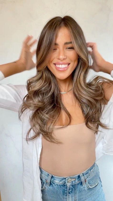 Brown Hair Styles, Brown Hair Inspiration, Rambut Brunette, Honey Brown Hair, Brown Hair Looks, Brown Hair Inspo, Brunette Hair With Highlights, Brunette Balayage Hair, Brown Hair Balayage