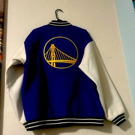 Brand new GOLDEN STATE WARRIORS FISLL JACKET Warriors Outfit, Golden State Warriors Outfit, Golden State Warriors, Golden State, Cream Color, Brand New, Cream, Sports, Fashion Trends