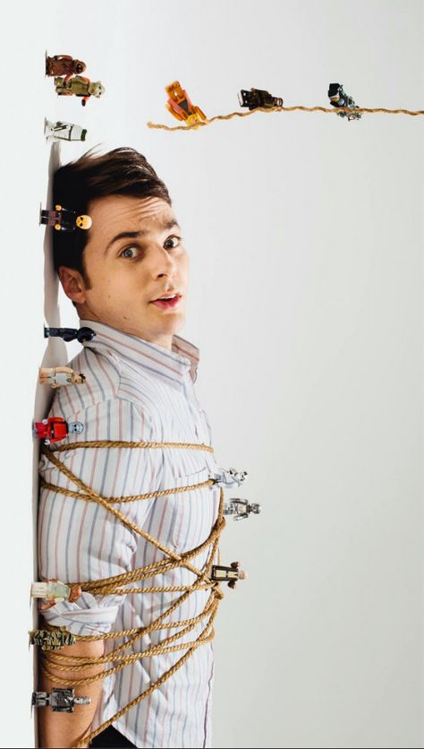 Jim Parsons Big Bang Theory Funny, Big Ban, Funny Happy Birthday Pictures, The Big Band Theory, The Bigbang Theory, Jim Parsons, Sheldon Cooper, Happy Birthday Pictures, Hee Hee