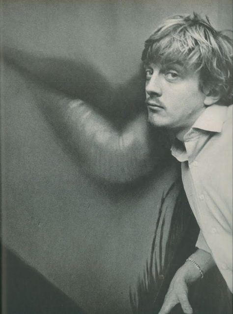 david hemmings by dennis hopper Christopher Niquet, David Hemmings, Dennis Hopper, British Actresses, Lobby Cards, British Actors, Muse, A Man, About Uk