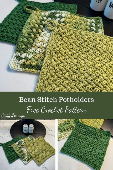 Looking for a super quick and easy potholder pattern?  This one is for you!  It is made with the bean stitch and it produces a very thick fabric that will protect your counters from hot pans and dishes. Thermal Stitch Crochet Pot Holders Free Pattern, Dishie Yarn Patterns, Crochet Pan Holder, Dish Cloths Crochet Pattern, Free Crochet Hot Pad Patterns, Dish Cloths Crochet Free Pattern Yarns, Crocheted Dishcloth Patterns Free, Kitchen Crochet Ideas, Household Crochet Ideas