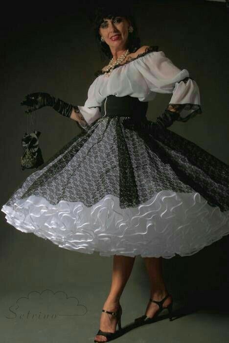 Poofy Skirts, Frilly Dresses, Fashion Design Patterns, Circle Dress, Girly Dresses, Maid Dress, Classic Dress, Cute Skirts, Lolita Dress