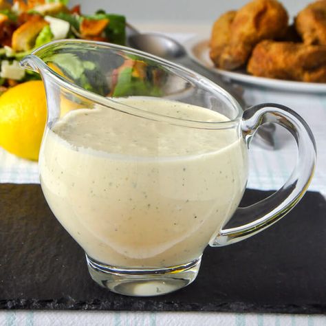 Roasted Garlic Caesar Salad Dressing - the easy way using a plain mayo base. Flavoured Mayonnaise, Roasted Garlic Salad Dressing, Garlic Salad Dressing Recipe, Mayo Salad Dressing, Camping Salads, Mayonnaise Recipes, Garlic Salad, Garlic Salad Dressing, Caesar Salad Dressing Recipe