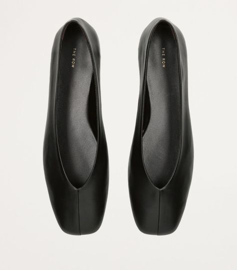 Find THE ROW Eva Two Nappa Leather Ballet Flats on Editorialist. The Rows minimalistic aesthetic is so distinct that it garnered the revered brand 5 CFDA awards across womenswear and accessories. With footwear being one of the Houses expertise, the Eva Two ballet flats deliver the exquisite craftsmanship and streamlined design we have come to expect from the brand, featuring a softly deconstructed silhouette that is instantly recognisable to those in the know. The Row Aesthetic, Chanel Black Flats, 90s Bag, Minimalistic Aesthetic, Cfda Awards, Streamlined Design, Black Ballet Flats, Trainer Boots, Leather Ballet Flats