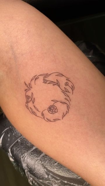 Golden Doodle Fine Line Tattoo, Dog Memorial Tattoos Fine Line, Bernedoodle Tattoo, Tiny Tattoos Dog, Goldendoodle Tattoos, Dog Tattoo Poodle, Dog Memorial Tattoo Ideas, Golden Doodle Tattoo Outline, Fine Line Dog Tattoo Ideas