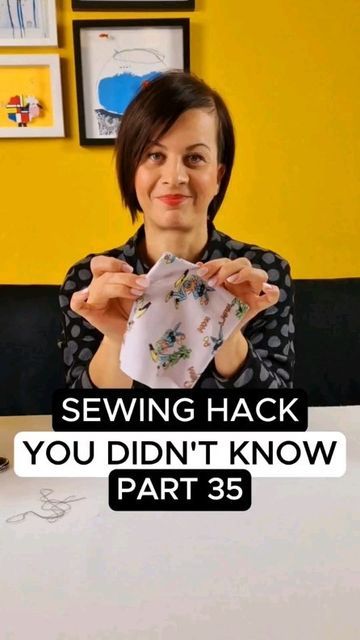 Serger Sewing Projects, Sewing Corners, Stitching Hacks, Toys Sewing Patterns, Sewing Hems, Belt Pattern, Knitting Hacks, Sewing Tips And Tricks, Sewing Tricks