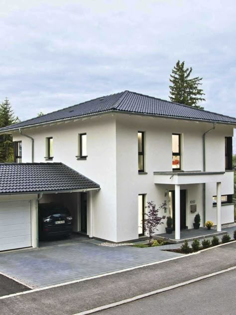 #Haus CityLife 200 von WeberHaus - Fertighaus mit Walmdach und 142,70 m² Wohnfläche ✩ Mit #Musterhaus.net #Traumhaus finden und #Inspirationen für traumhafte #Terrassen sammeln! ✩ #Ideen #Stadtvilla #Hausbau #Architektur Residential Architecture Facades, Residential Architecture Apartment, Commercial And Office Architecture, Organic House, Minimal House Design, Apartment Architecture, Hip Roof, Eco House, Facade Architecture