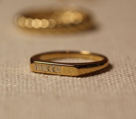 Engraving Rings, Name Rings Personalized, Rings For Mom, Triangle Diamond Ring, Gold Ring Women, Engraving Ring, Memory Ring, Gold Band Wedding Ring, Bts Name