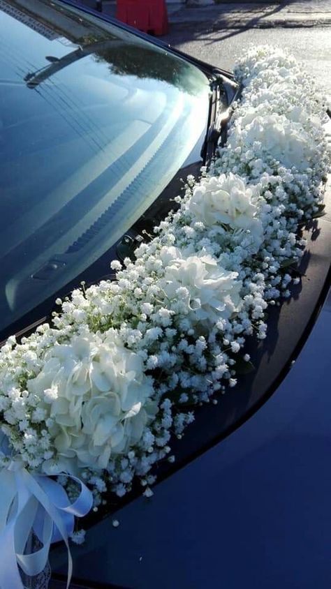 Wedding Car Deco, Gypsophila Wedding, Bridal Car, Wedding Car Decorations, Car Deco, Hydrangeas Wedding, Summer Wedding Outfits, Dresses To Wear, Car Decoration