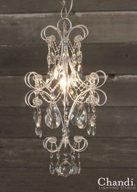 Classic Collection Archives - Page 2 of 2 - Chandi Lighting LLC Lighting 2023, Vintage Decorations, Custom Chandelier, Deco Luminaire, Diy Chandelier, Crystal Lighting, Shabby Chic Diy, Beaded Chandelier, Romantic Homes