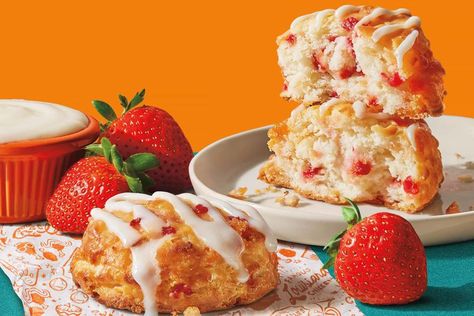 Popeyes Strawberry Biscuits, Strawberry Biscuits, Popeyes Menu, Chicken Biscuits, Shortcake Biscuits, Popeyes Chicken, Lime Pie Recipe, Homemade Buttermilk Biscuits, Dessert Items