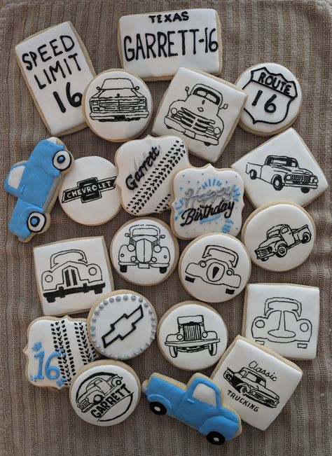 Vintage cars and trucks decorated sugar cookies Car Decorated Cookies, Vintage Car Cookies, Classic Car Cookies, Car Cookies, Sugar Dough, Classic Chevrolet, Car Themes, Cookies Decorated, Cookie Ideas