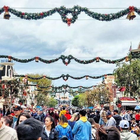 You just stepped into Disneyland it looks like this. What's your next move? Disney At Christmas, Disneyland Paris Christmas, Paris Christmas, Disney Paris, Christmas Feeling, Very Grateful, Disneyland Paris, Beautiful World, Cool Places To Visit