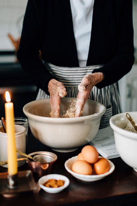 The Mixing Bowls – Millstream Home Shoofly Pie, Ceramic Mixing Bowls, Lancaster County Pennsylvania, Pottery Collection, Utensil Crock, Candle Store, Prep Kitchen, Lancaster County, Stoneware Ceramics