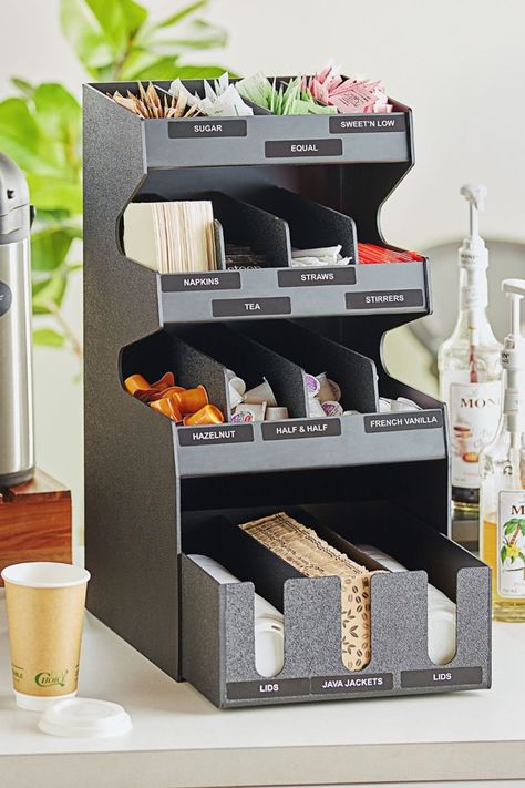 Looking to add to your coffee station ideas? This condiment organizer neatly holds all of the extras that your coffee corner needs. From creamers to jackets and lids to stirrers, your coffee station or coffee nook will never look better. Coffee Bar Organizer, Coffee Shop Supplies, Coffee Shop Equipment, Office Coffee Station, Coffee Station Ideas, Diy Coffee Station, Coffee Organization, Mobile Coffee Shop, Coffee Bar Station