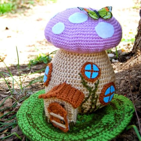 Spring Fairy House Pattern Amigurumi House Free Pattern, Crochet Fairy Pattern Free, Fairy Crochet Pattern Free, Crochet Fairy House, Crochet Fairy, Spring Fairy, Crochet Mushroom, Crochet Cat Pattern, Mushroom House