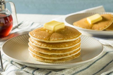 Cake Flour Pancakes Cake Flour Pancakes, Potatoe Pancake Recipe, Pancake Cake, No Flour Pancakes, Flour Pancakes, Perfect Pancakes, Light Cakes, Hot Cakes, Food Words