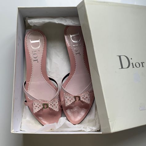 dior d trick kitten heels in rose clair Dream Heels, Pretty Heels, Dr Shoes, Vintage Christian Dior, Vintage Heels, Fancy Shoes, Cute Heels, Shoe Inspo, Girly Shoes