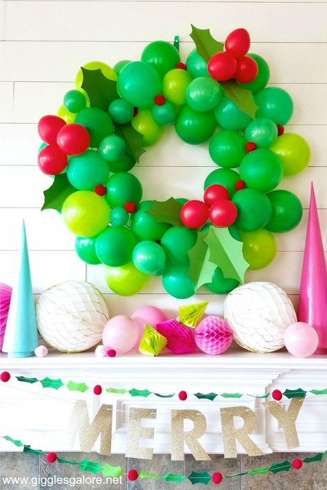 I love my traditional Christmas decor, but I also LOVE bright colors and sometimes it's fun to mix it up! Add a touch of whimsy and a pop of color to your holiday decor with this giant DIY Balloon Christmas Wreath. Get all the details to recreate this fun wreath on @orientaltrading Balloon Christmas, Balloon Wreath, Christmas Balloon Decorations, Deco Ballon, Traditional Christmas Decorations, Diy Balloon, Giant Balloons, Christmas Balloons, Office Christmas