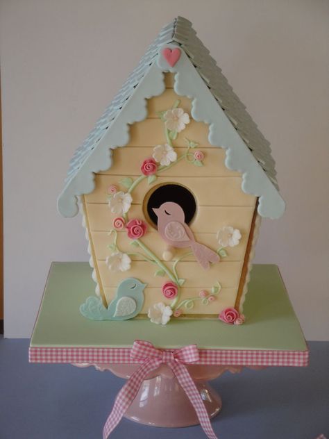 Bird Cage Cake, House Cake, Cakes For Women, Pretty Cookies, Decorator Icing, Iced Cookies, Gingerbread Houses, Gorgeous Cakes, Fancy Cakes