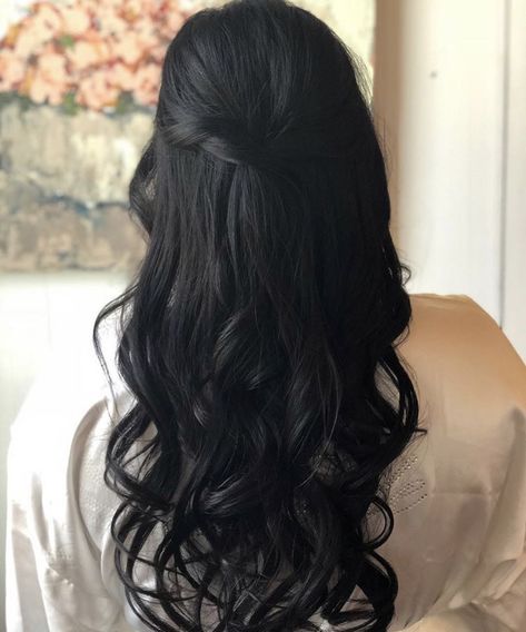 Half Up Wedding Hair Dark, Long Dark Wedding Hair Down, Soft Curls Dark Hair, Bridesmaid Hairstyles Dark Hair Half Up, Dark Hair Half Up Half Down Wedding, Soft Curls For Long Hair Wedding, Wedding Hair Down Black Hair, Loose Curls Wedding Hair Half Up, Bridesmaid Hair Dark