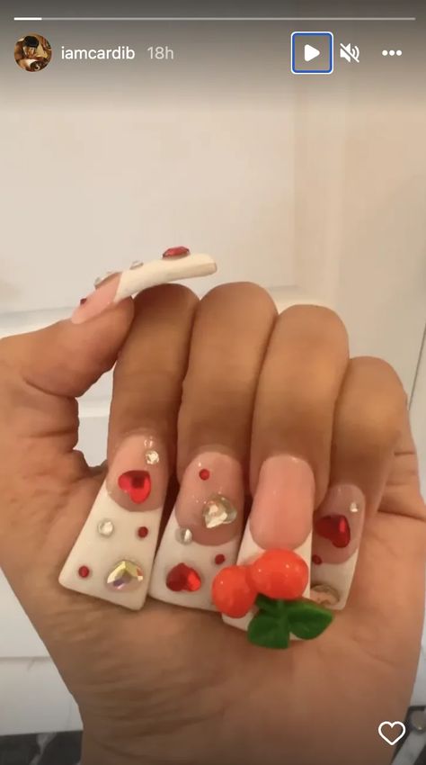 Duck Tip Nails, Shirley Temples, Cardi B Nails, Pink Black Nails, Flare Nails, Duck Feet, Duck Nails, Smoky Eyes, French Acrylic Nails