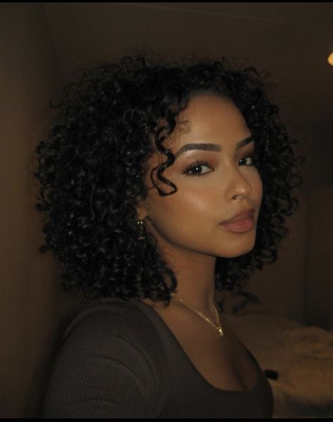 Hair To Look Younger, 3b Curly Hair, 3c Curly Hair, Hairstyles For All Hair Types, Natural Curly Hair Cuts, Haircuts For Women Over 50, Cute Curly Hairstyles, Short Curly Haircuts, Different Hair Types