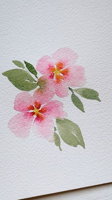 Kristin Van Leuven shared a post on Instagram: "If you’re stuck with watercolor flowers, try this easy way to paint perfect little petals every time! 1. Start with 5 highly concentrated watercolor dots. You can add more dots or less depending on the flower. Spread them out and make the circle bigger for wider petals, closer together for long petals. 2. Rinse your brush until clean. Use the water on your brush to tap the concentrated color dot and pull the pigment into a petal shape. Round, Watercolor Flowers Outline, Water Colour Art Simple, Easy Watercolor Inspiration, How To Draw Flower Petals, Water Painting Simple, Watercolor Painting Ideas Easy Simple, Easy Cute Watercolor Ideas, Waterpaint Ideas Beginner, Simple Flower Watercolor Paintings