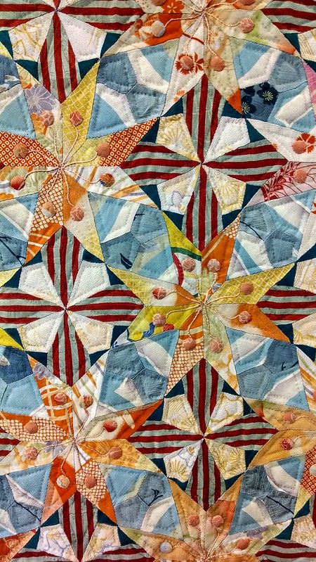 Applique Circles, Triangle Quilt Tutorials, Jen Kingwell, Kaleidoscope Quilt, Quilt Modernen, Japanese Quilts, Quilt Festival, Patch Aplique, Colorful Quilts