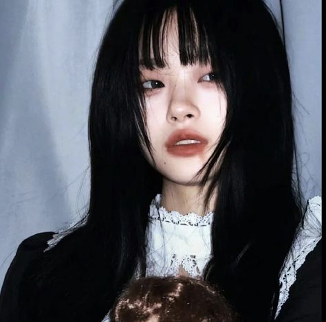 Human Poses, Poses References, Long Black Hair, Hair Reference, Pose Reference Photo, Cute Makeup, Girl Icons, Long Black, Ulzzang Girl