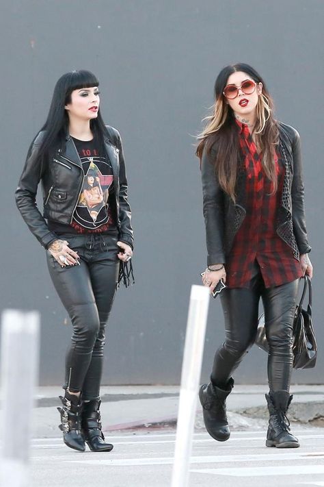 Kat Von D at Urth Caffe on Melrose Avenue in LA 2014-01-13 Rocker Chic Summer, Boho Rocker Chic Style, Kat Von D Style, Sara Fabel, Urth Caffe, Rocker Chic Style, Melrose Avenue, Rock Outfits, Rocker Style