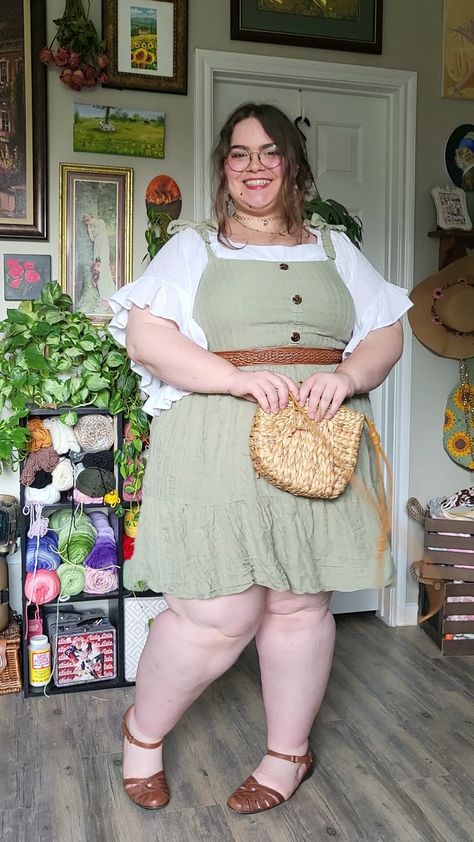 Top: thrift, tag says terra&sky Dress: torrid Bag and belt: thrift, no tag Shoes: thrift, clarks Plus Size Cottagecore Fashion, Persimmon Pie, Fall Plus Size Outfits, Plus Size Cottagecore, Cottagecore Summer, Plus Size Posing, Sky Dress, Plus Size Baddie Outfits, Plus Size Looks