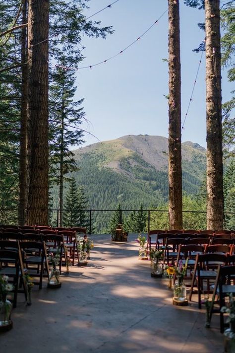 Mountain Wedding Isles, Treehouse Wedding Venues, Weddings In National Parks, Wedding With View, Colorado Forest Wedding Venues, Summer Wedding In The Mountains, Southern Mountain Wedding, Outdoor Tree Wedding, Woods Wedding Venue Ideas