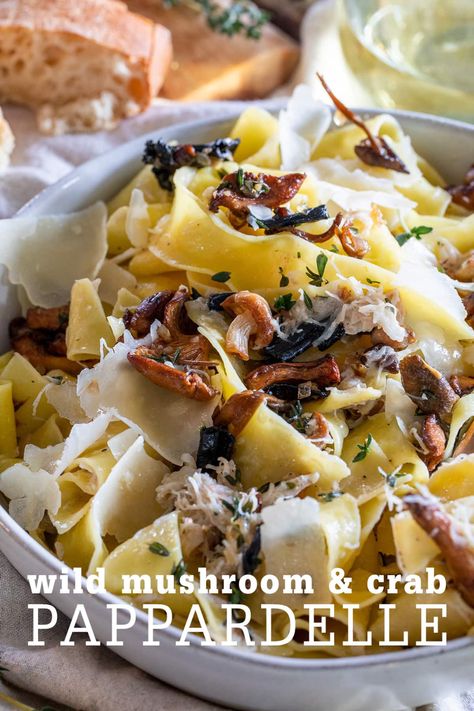 Pappardelle Pasta Recipe, Saucy Meals, Crab Pasta Recipes, Pappardelle Recipe, Pasta Seafood, Lump Crab Meat, Crab Pasta, Pappardelle Pasta, Lump Crab