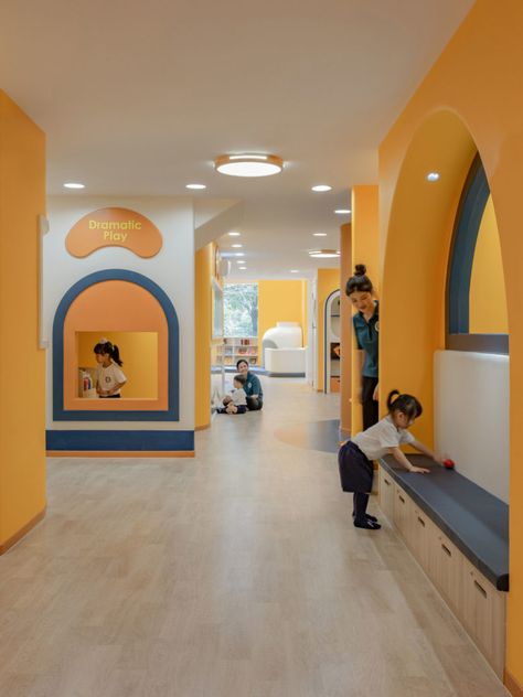 » Pony Running Daycare Showroom – Your Child’s Second Home Kindergarten Interior, Daycare Design, Kids Cafe, Kindergarten Design, Children Hospital, School Interior, Modern Kids Room, Inspirational Photos, Second Home