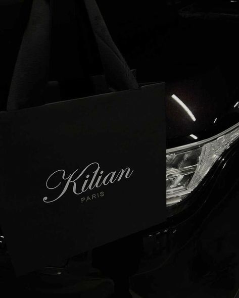 Andre Tate, Kilian Paris, Shopping Therapy, Perfect Tan, Paris Aesthetic, Silky Hair, Retail Therapy, Summer Season, Dark Chocolate