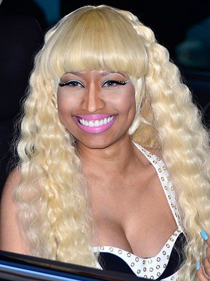 __Nicki Minaj__ Bad Makeup Fails, Celebrity Makeup Fails, New York City In December, Nicki Minaj Makeup, Eyeliner Techniques, Under Eye Makeup, Makeup Fails, Bad Makeup, Makeup Blending