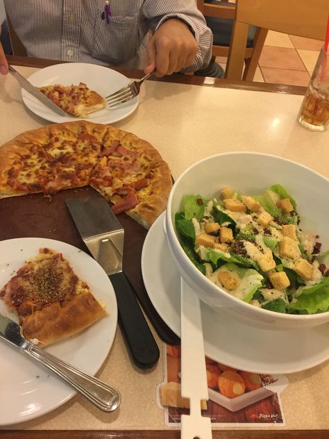 Pizza's buffet-The pizza company-BKK-Thailand Pizza Buffet, Pizza Company, Pizza, Thailand, Meat, Chicken, Pizzas