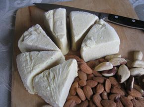 Nut Cheese, Vegan Cheese Recipes, Dairy Free Cheese, Homemade Cheese, Vegan Foods, Vegan Cheese, Vegan Life, Vegan Eating, Vegan Dishes