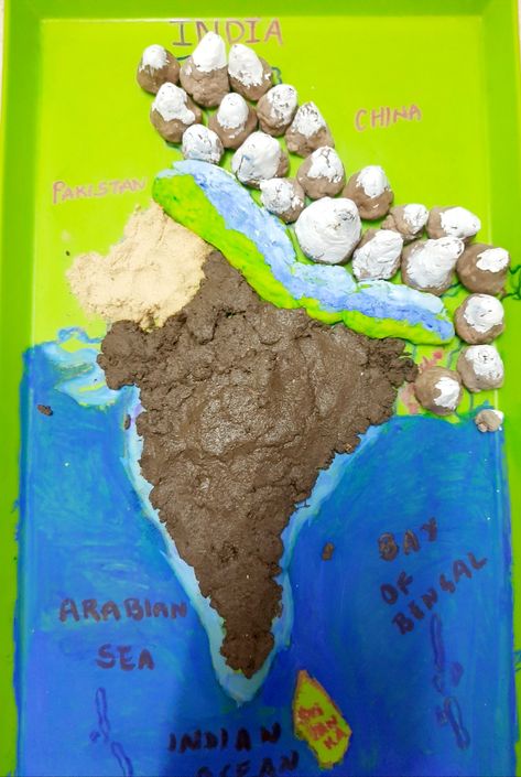 Landforms Of India Project, Land Forms Project For Kids, Land Forms Projects Ideas, Physical Features Of India Project, Science Exhibition Ideas, Science Project Models, Collab Ideas, Science Exhibition Projects, Land Forms