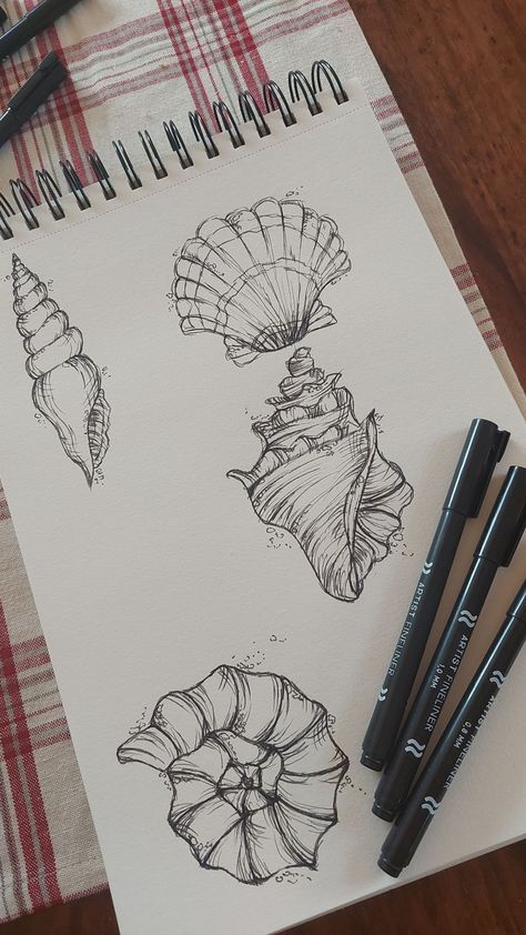 Tiny Sketches, Summer Sketches, Drawing S, Pen Art Drawings, Architecture Drawing Art, Art Diary, Art Tattoos, Doodle Art Designs, Art Drawings Sketches Creative