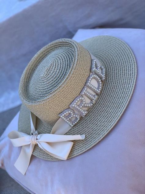 Hen Party Outfits For Bride, Yacht Bachelorette, Panama Beach, Bachelorette Inspo, Charleston Bachelorette, Bride Birthday, Pearl Bride, Luxury Brides, Bachelorette Party Planning