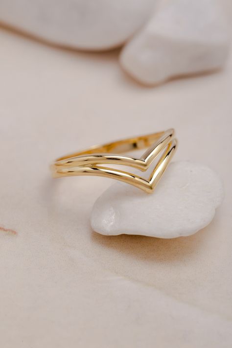 White Gold Promise Ring, V Ring, Plain Gold Ring, V Design, Curve Ring, Minimalist Necklace Gold, Gold Rings Stackable, Gold Statement Ring, Gold Rings Fashion