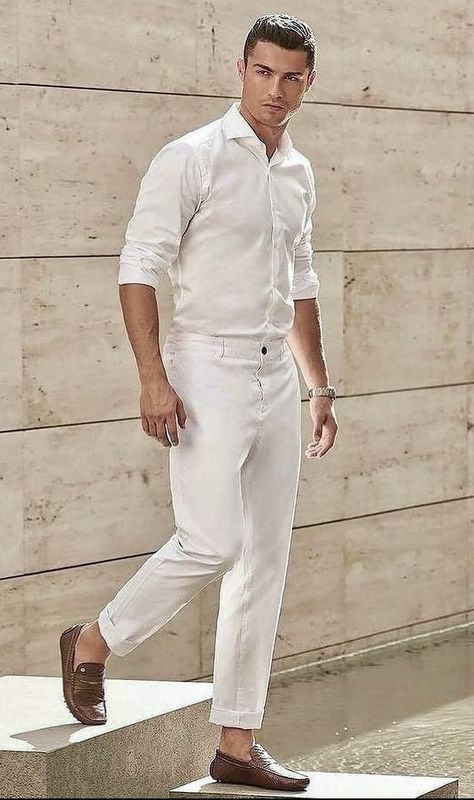 White Theme Party Outfit, Mens Fashion 2022, Mens Fashion 2023, All White Mens Outfit, Linen Outfits For Men, 2023 Mens Fashion, Outfits For Men Casual, Outfit Ideas Casual Summer, White Christmas Outfit