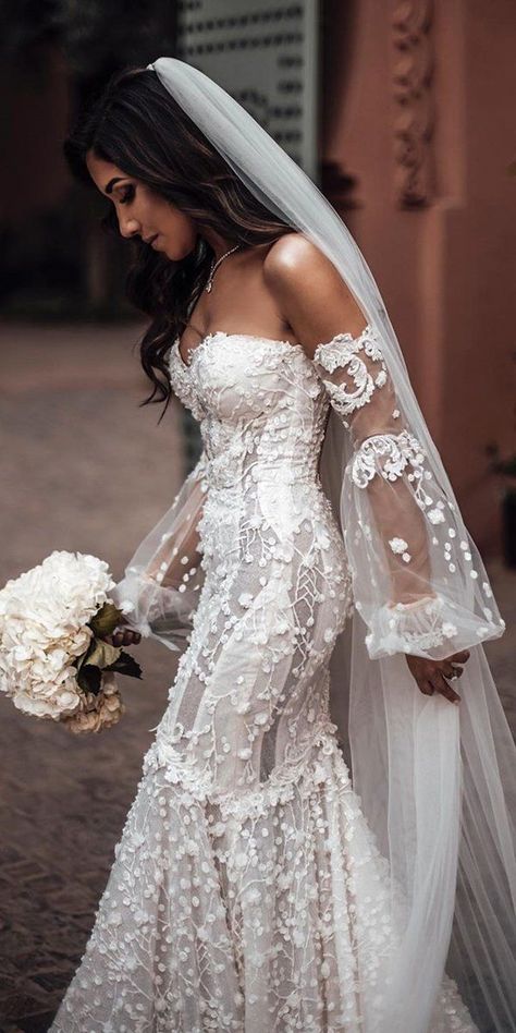 30 Fall Wedding Dresses With Charm ❤  fall wedding dresses sheath detached sleeves lace sweetheart tali photography #weddingforward #wedding #bride Choose Wedding Dress, Long Sleeve Wedding Dresses, Sleeve Wedding Dresses, Wedding Dress Guide, Pnina Tornai, Sweetheart Wedding Dress, Dress Guide, Dress Tulle, Brides Wedding Dress