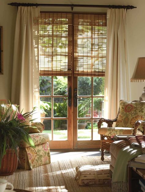 19+ Trendsetting Blinds Designs for French Doors Makeover • 333+ Art Images Curtains Double Doors, Window Next To Door Curtains, Curtains French Door, French Doors To Back Porch, Bamboo Shades French Doors, French Back Door, Curtains On French Doors In Living Room, Curtain On French Doors, Blinds For Balcony Doors