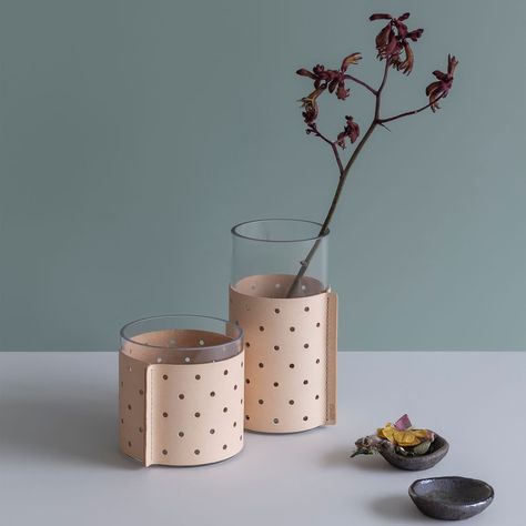 Dot Vase - UNIQKA | MOM | #decorativeitem #decorativepieces #vases #glass #leather Leather Vase, Leather Scrap, Leather Workshop, Handmade Vase, Unique Vases, Clay Jewelry Diy, Local Design, Leather Sleeve, Vases And Vessels