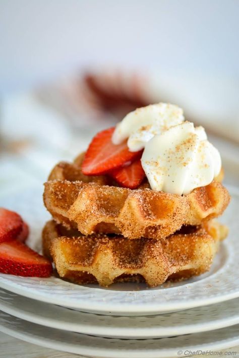 Cinnamon Sugar Churro Waffles Recipe | ChefDeHome.com Churro Waffles, Dessert Light, Waffle Iron Recipes, Waffle Maker Recipes, Crispy Waffle, Waffles Recipe, Waffle Iron, Waffle Recipes, Waffle Maker